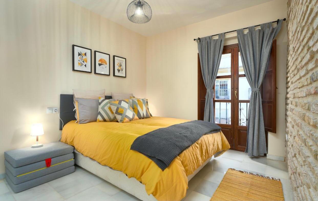 Apartamentos Y Lofts En Triana Seville Exterior photo